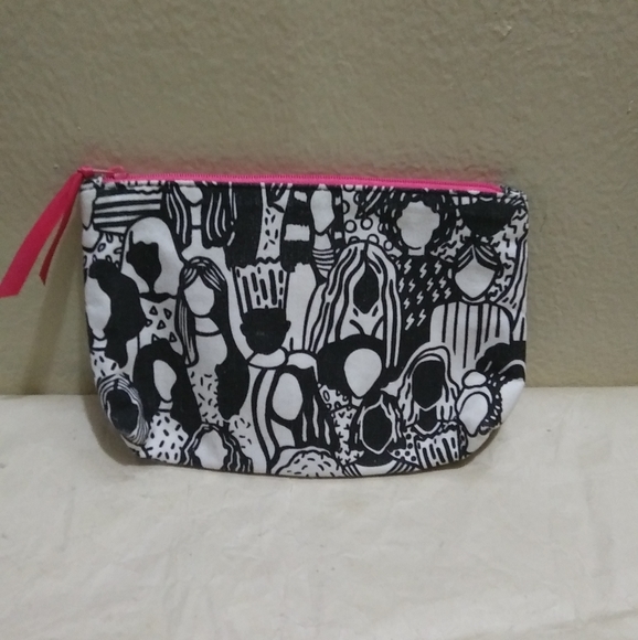 Ipsy Cosmetic Bag - Picture 7 of 16
